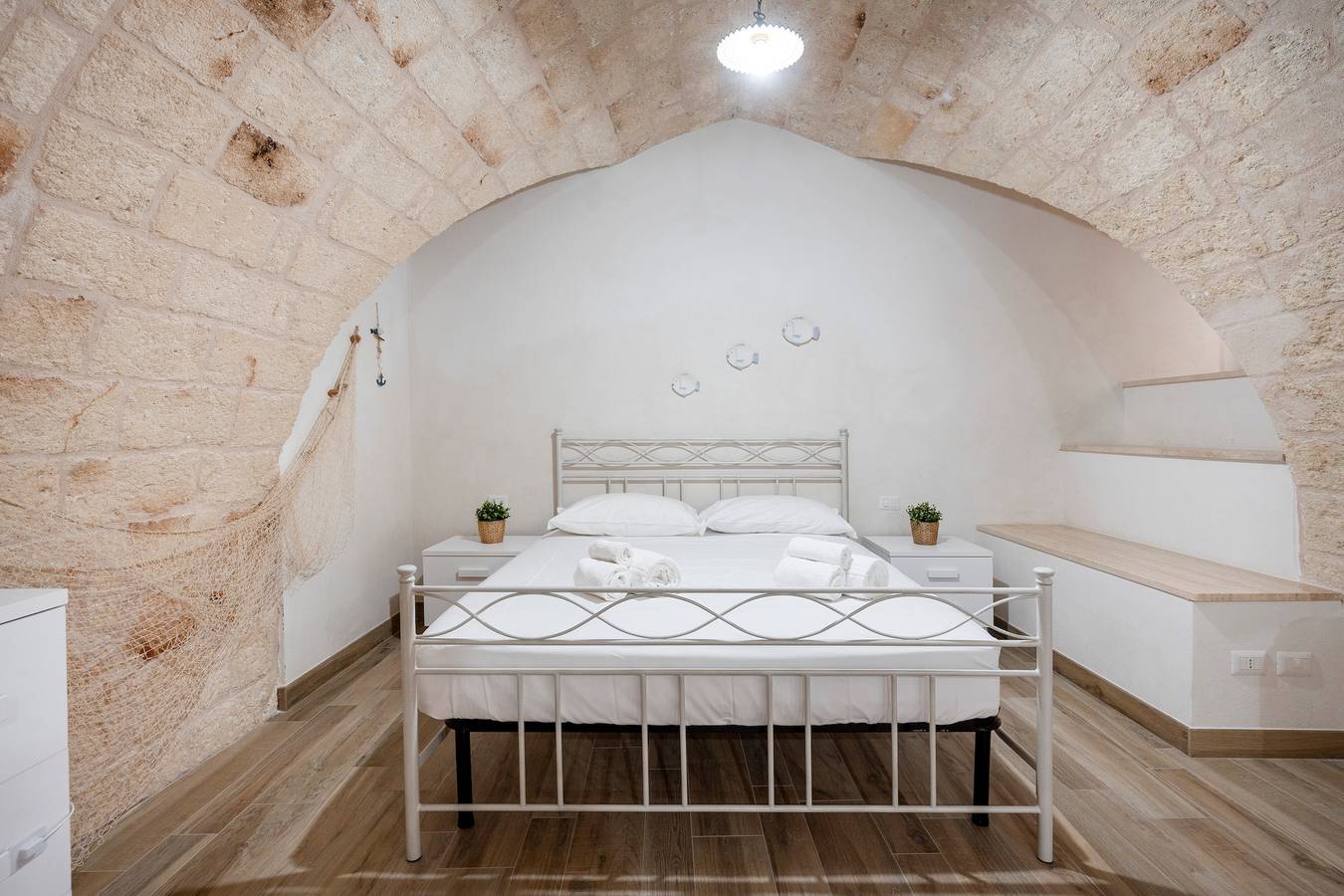 Appartamento intero, Appartamento 'Casa Sardella, Nel Centro Storico' con Wi-Fi e aria condizionata in Monopoli, Provincia di Bari