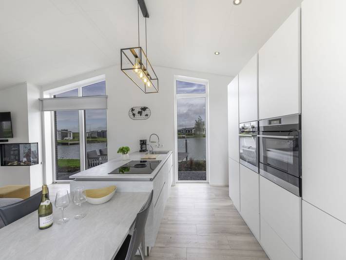 Bungalow für 4 Personen, mit Terrasse und Garten sowie Seeblick und Sauna in Zeeland - 4