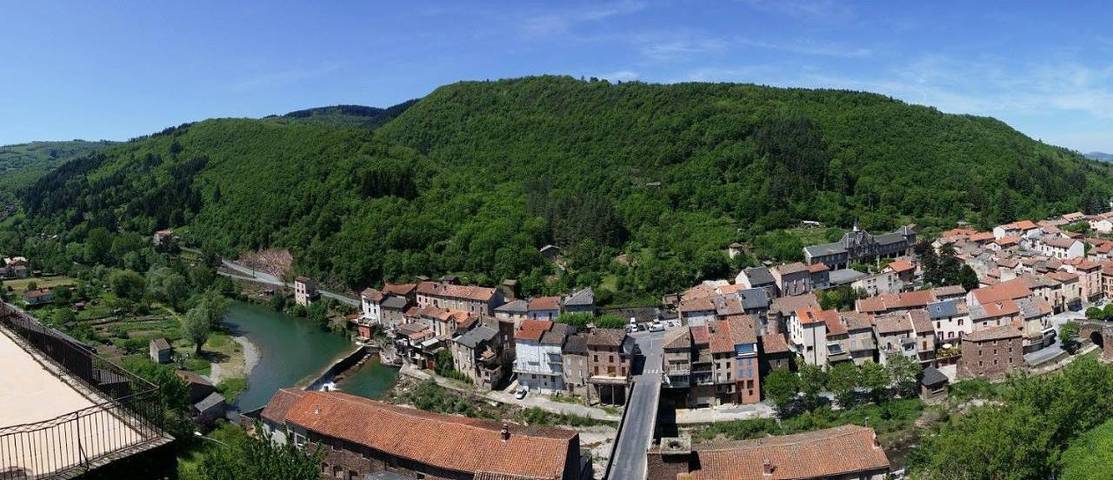 Location de vacances pour 6 personnes, avec vue et terrasse à Camarès - 2