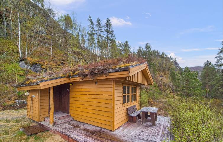 Vakantiehuis voor 4 personen, with terras and uitzicht as well as tuin and sauna - 1