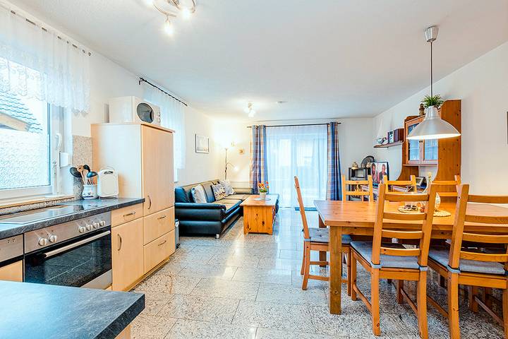 Ferienhaus für 6 Personen, mit Garten und Sauna in Zingst - 4