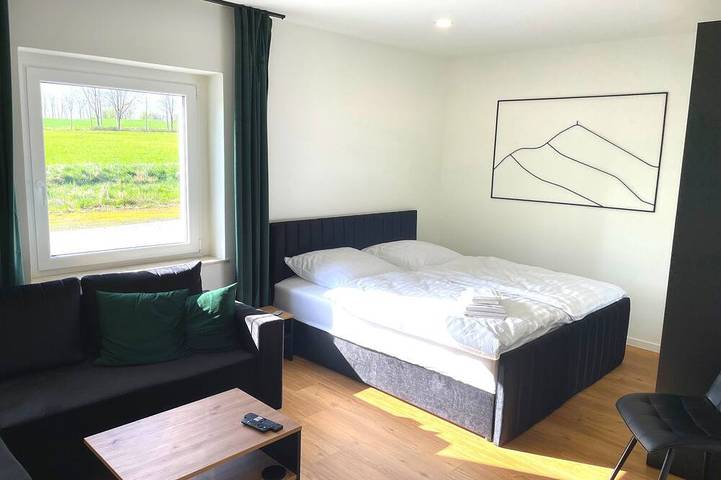 Ferienhaus für 9 Personen, mit Garten - 1