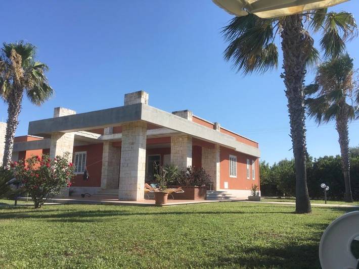 Casa vacanza per 4 persone, con Terrazza e Giardino nonché Panorama a Savelletri
