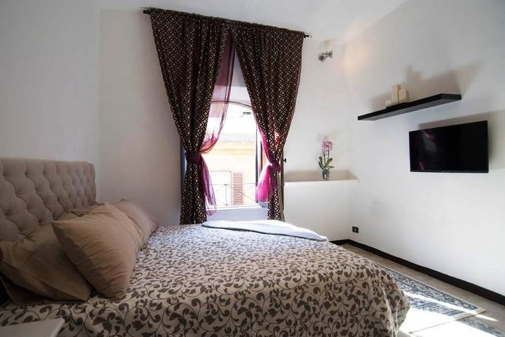 Gîte pour 3 personnes, avec vue, animaux acceptés dans Basilique Saint-Pierre - 2