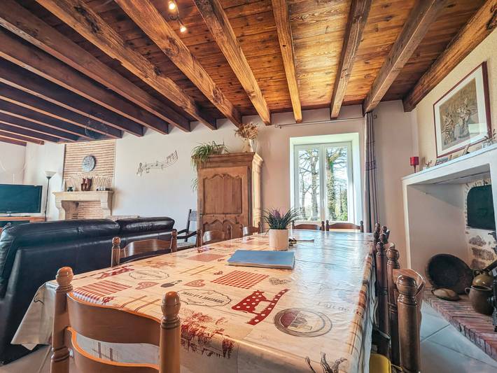 Encantadora casa rural con jardín privado, cerca del Domaine de George Sand, perfecta para familias in Nohant-Vic, Región de La Châtre