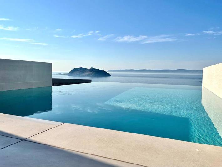 Ferienhaus für 2 Personen, mit Balkon und Terrasse sowie Garten und Pool auf Lesbos