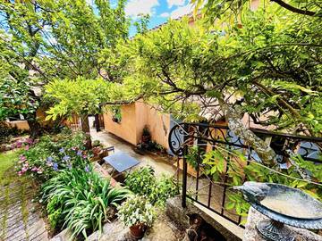 Gîte pour 4 personnes, avec jardin et vue à Saint-Marc-Jaumegarde
