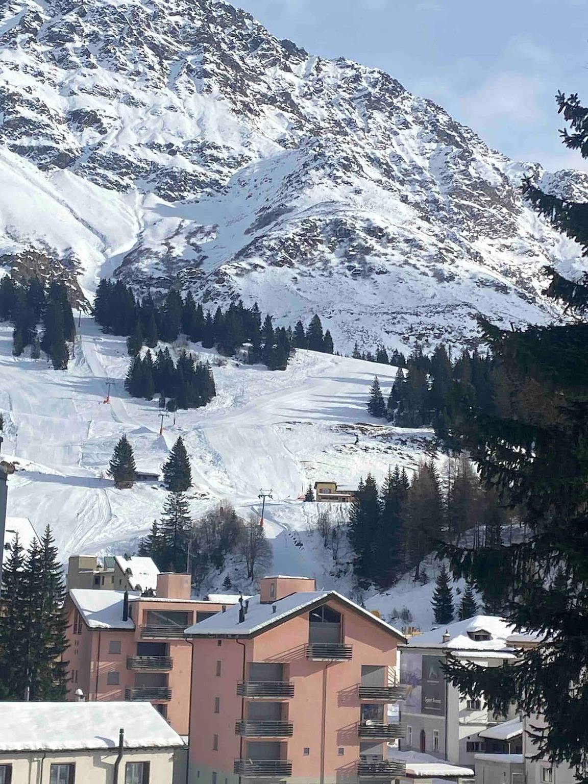 Rustico "Waterfall House" mit Bergblick in Mesocco, Moësa
