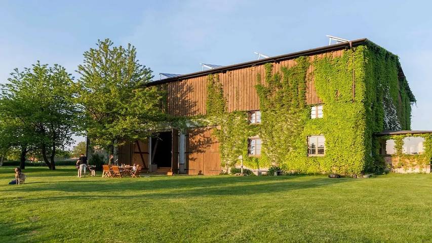 Ferienhaus für 8 Personen, mit Garten in Warnow
