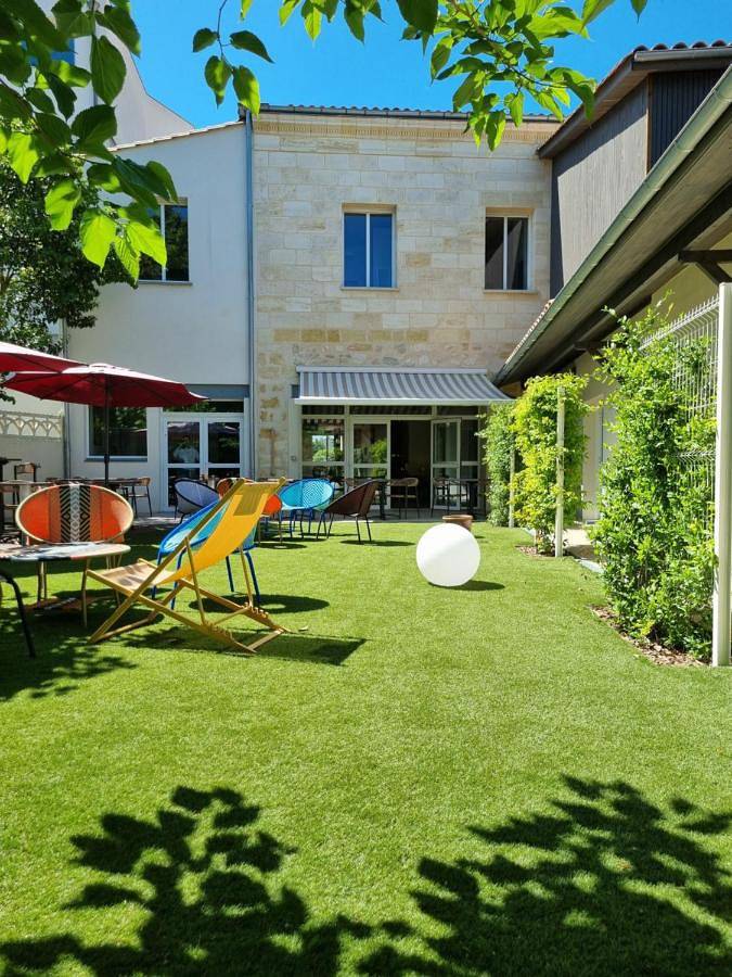 Auberge pour 8 personnes, avec jardin et terrasse