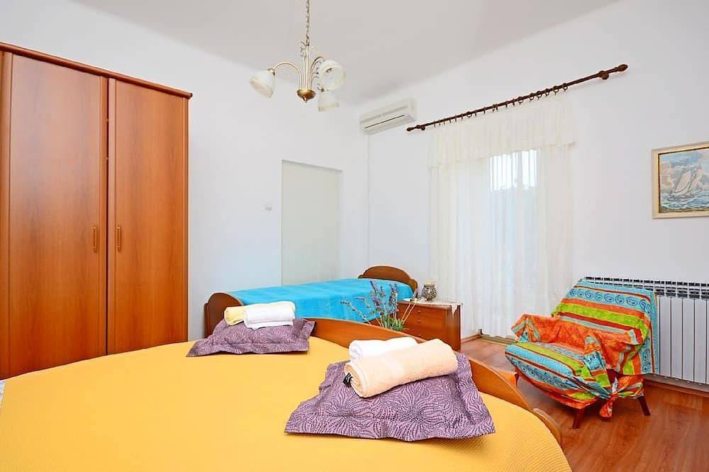 Entire apartment, Apartment 1189/10858 (Istria - Premantura), 500m from the beach in Premantura, Southcoast Istria