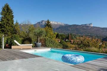 Gîte pour 8 personnes, avec jardin à Argonay