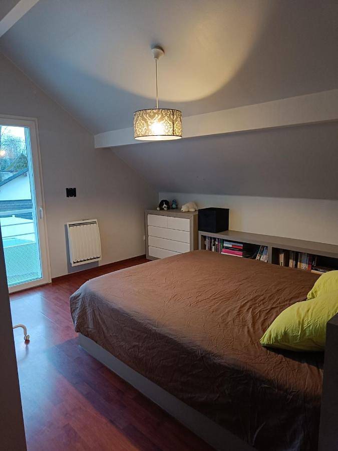 Gîte pour 4 personnes, avec jardin et piscine à Saint-Alban-Leysse - 2