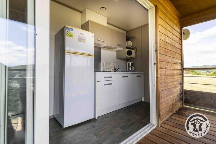 Gîte pour 5 personnes, avec terrasse et jacuzzi, animaux acceptés à Camon - 3