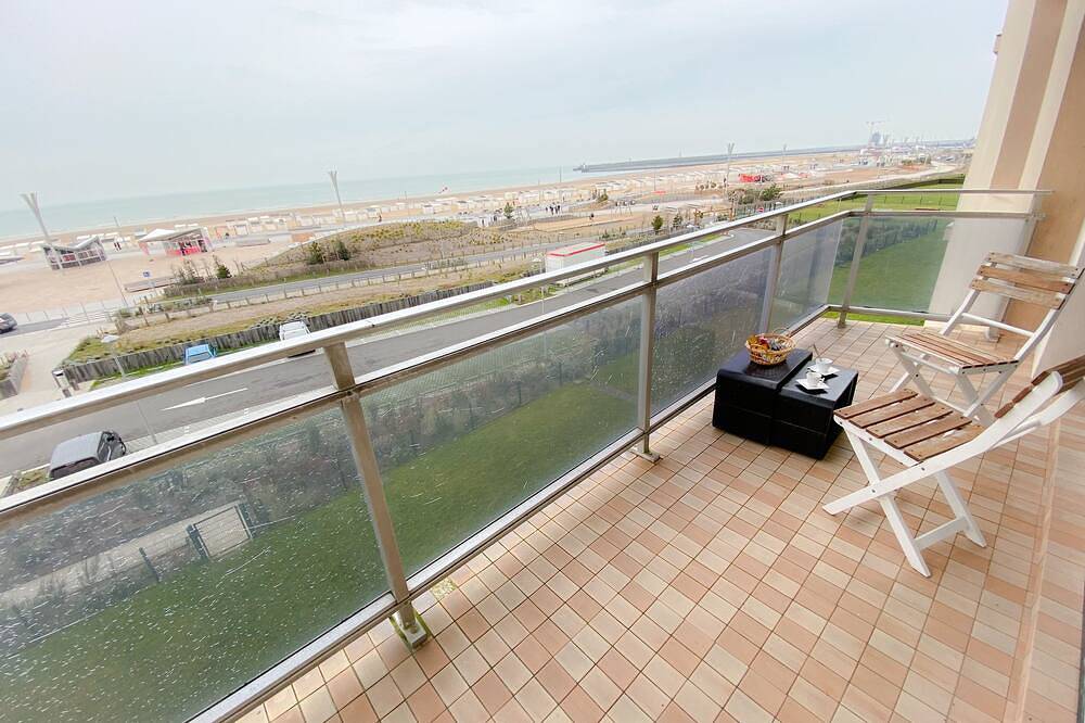 Geheel appartement, Le Beach, appartement avec balcon et vue sur mer in Calais, Calais en omgeving
