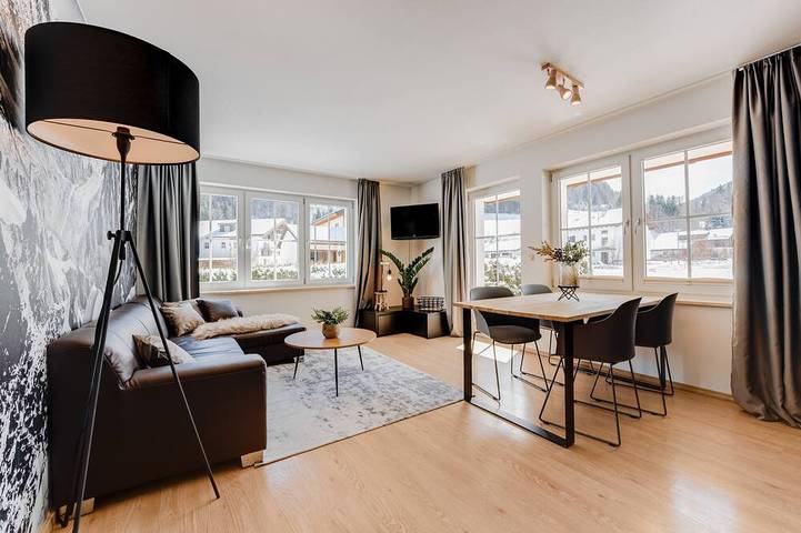 Ferienwohnung für 5 Personen, mit Terrasse und Sauna sowie Garten in Bad Hindelang
