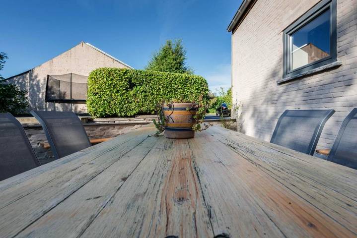 Ferienhaus für 8 Personen, mit Ausblick und Garten, kinderfreundlich