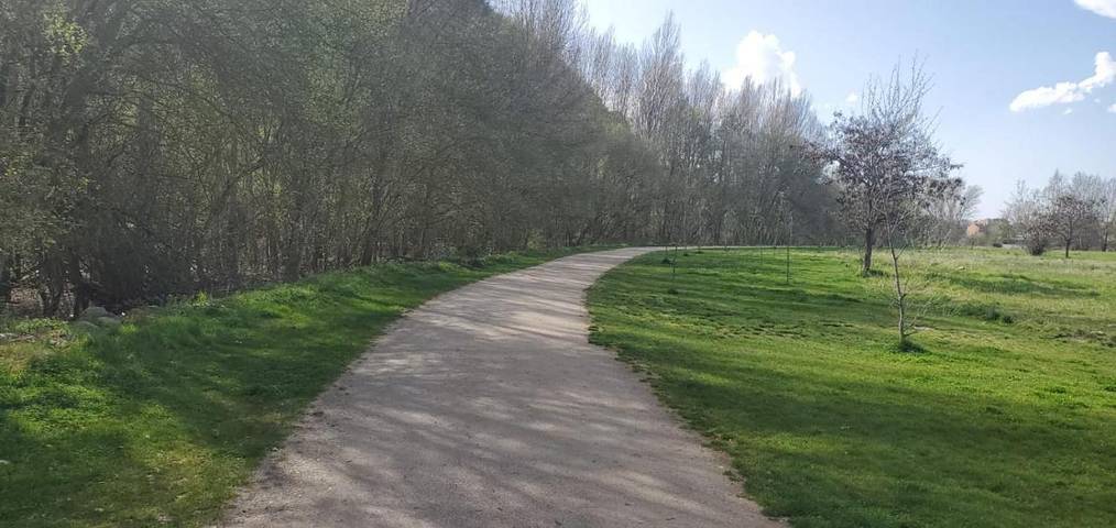 Casa rural para 2 personas, con vistas y jardín en El Bierzo - 4