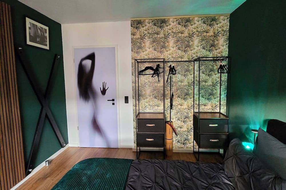 Ganze Wohnung, Fifty Shades of Green P18 Apartment in Dresden-Neustadt, Dresden