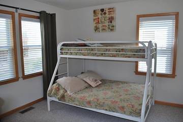 Vacation House for 11 Guests in Whalebone, Nags Head, Picture 2