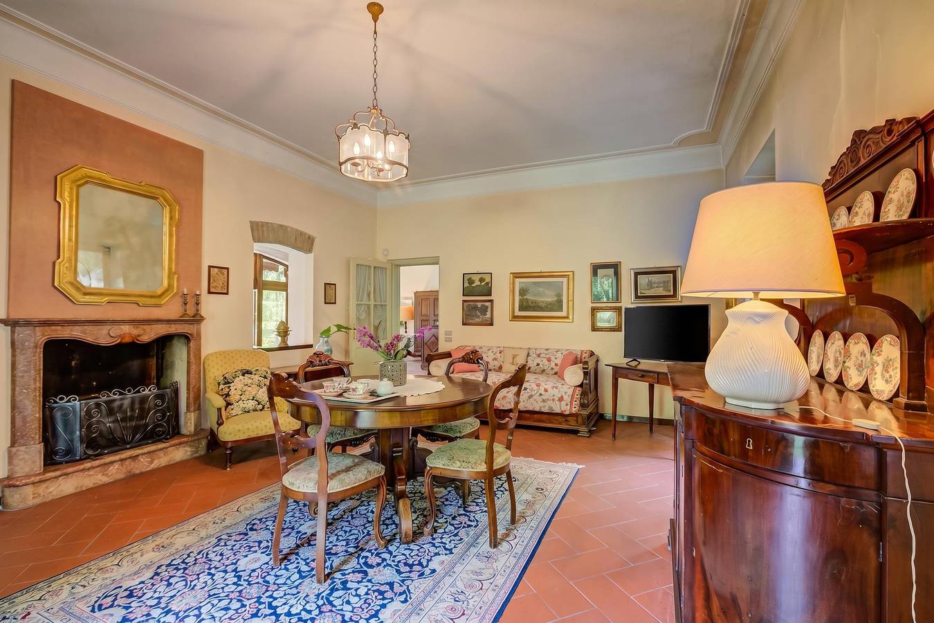 Villa Fiora Tra Le Colline E Il Lago Private Garden + Parking in Corte Franca, Franciacorta