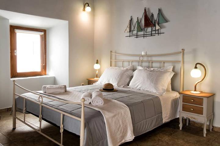 Ganze Wohnung, Premium Cycladic Studio - Perfekt für Familien - Paare, The Gavrion's Nest in Andros