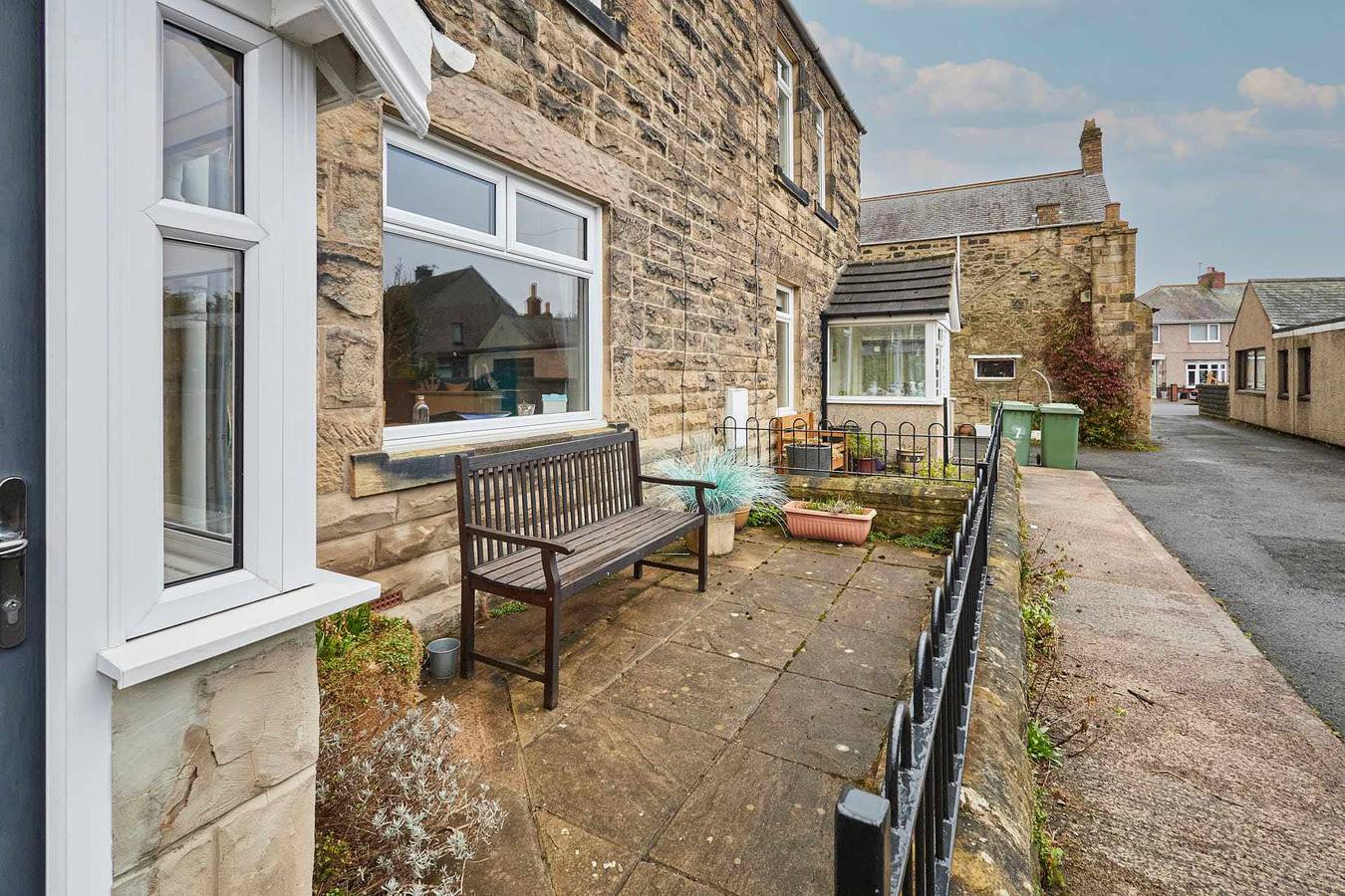 Host & Stay | Hope Terrace in Amble, Northumberland