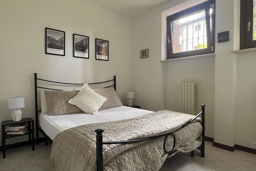 3 Bedroom Villa, Lake Garda in Lazise, Gardasee-Berge
