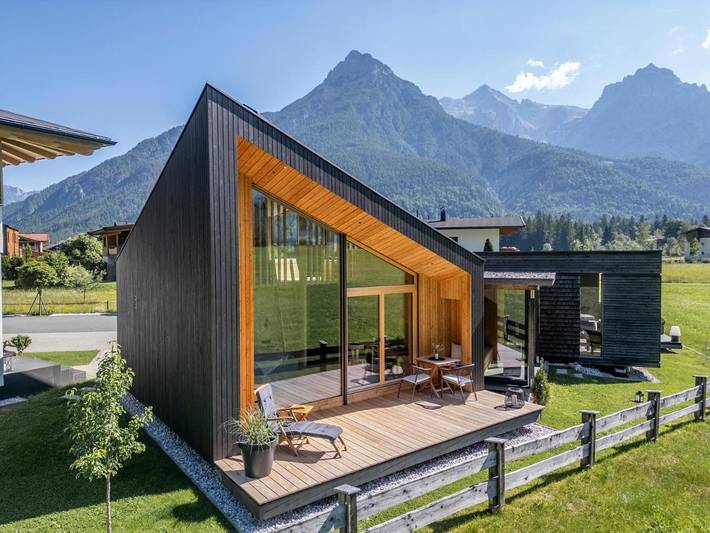 Ferienwohnung für 5 Personen, mit Terrasse und Garten sowie Sauna und Ausblick in Sankt Ulrich am Pillersee