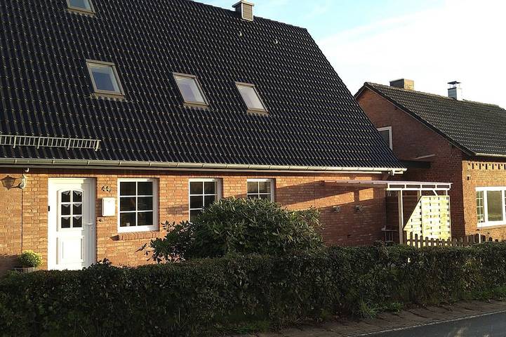 Ferienwohnung für 8 Personen, mit Terrasse und Garten, mit Haustier in Esgrus - 2