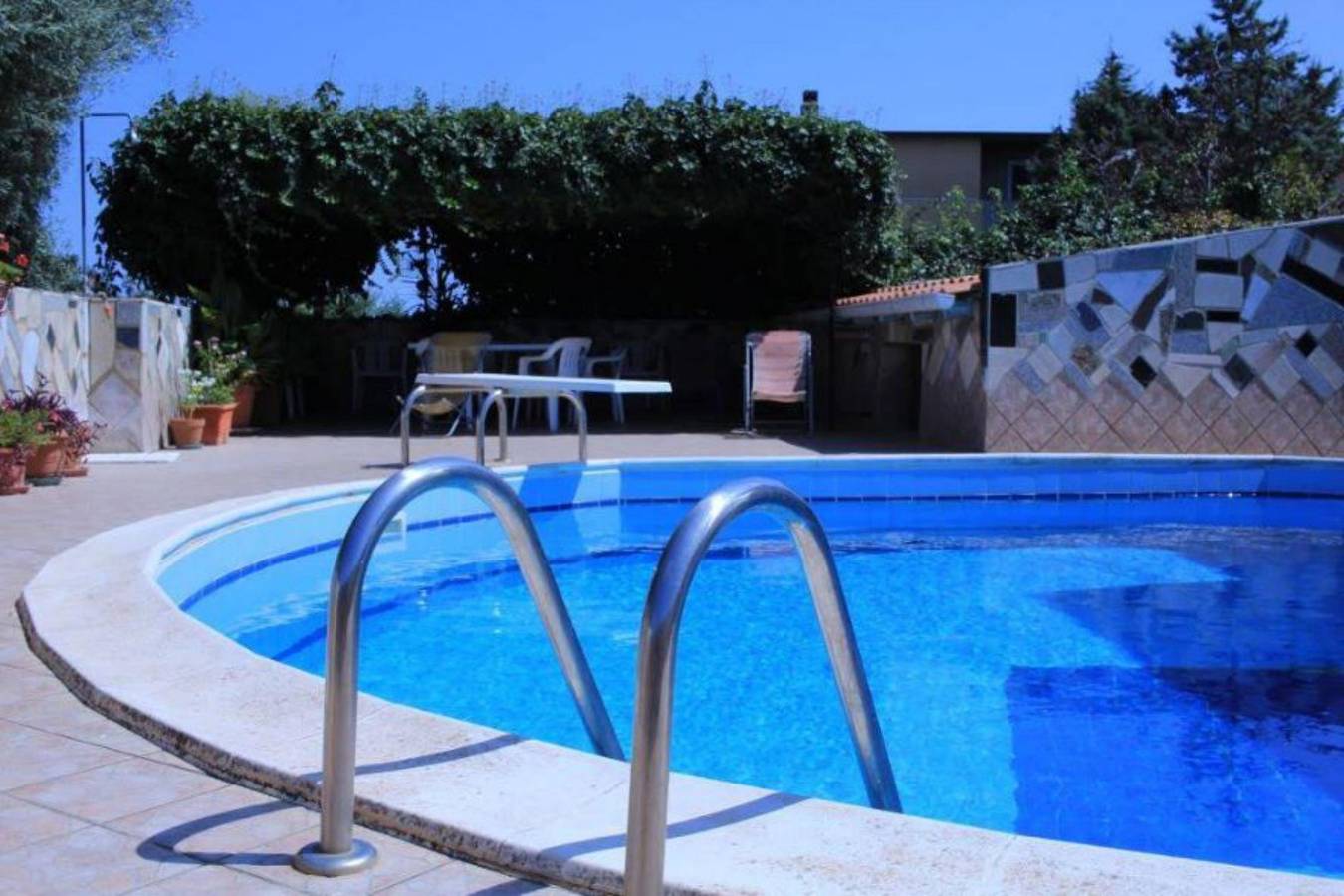 Villa surrounded by nature with private swimming pool - in complete relaxation in Solarino, Syracuse Province
