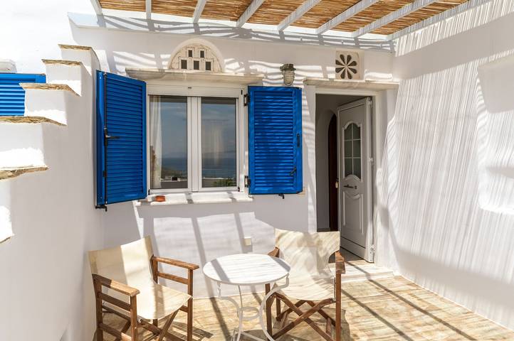 Location de vacances pour 3 personnes, avec jardin et balcon dans Tinos - 3