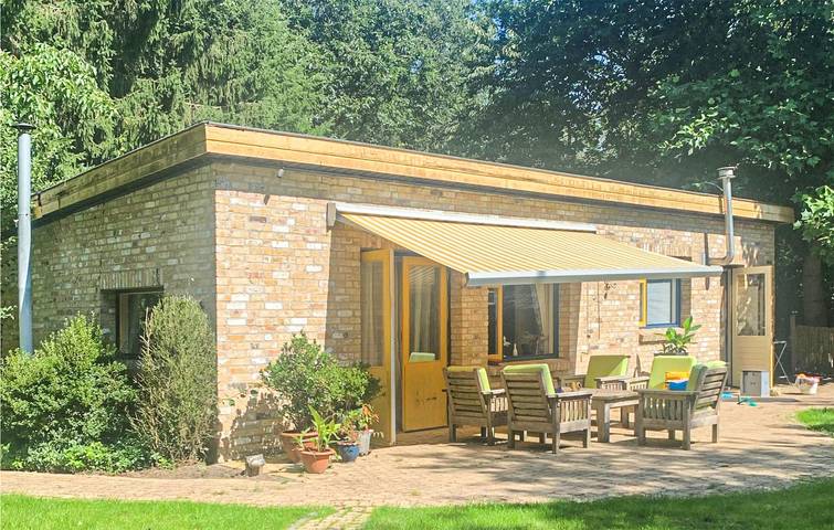 Maison de vacances pour 6 personnes, avec terrasse et piscine ainsi que sauna et jardin - 1