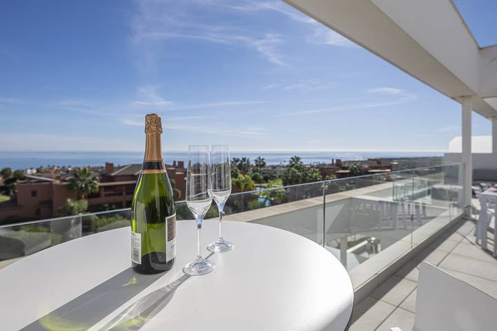 Ganze Wohnung, Luxury Penthouse with Seaview & Golf 5010 in Marina de Casares, Casares