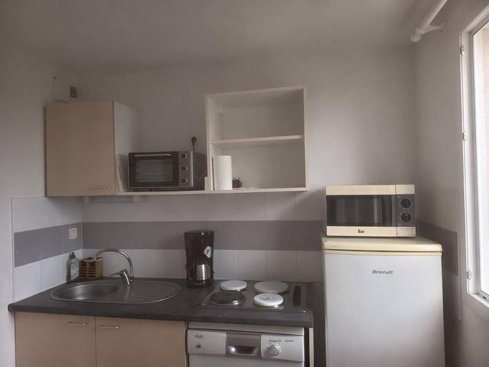 Location de vacances pour 6 personnes, avec terrasse ainsi que piscine et vue à Aubais - 4