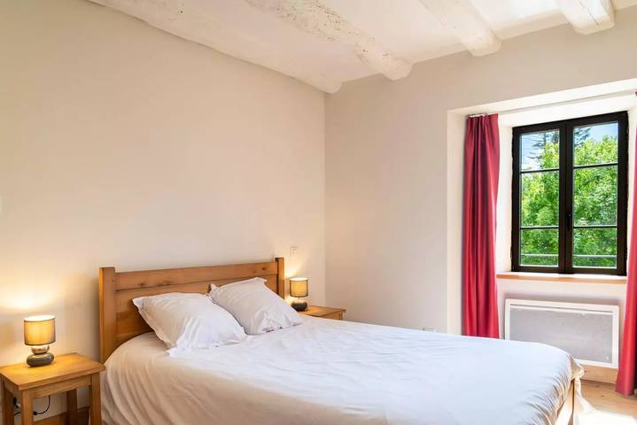 Gîte pour 10 personnes, avec sauna ainsi que jardin et piscine, animaux acceptés à Saint-Amans - 2