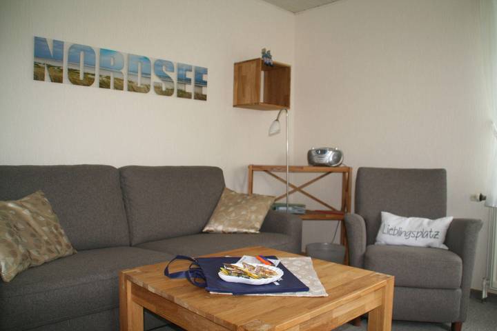 Ferienwohnung für 2 Personen, mit Terrasse und Garten in Süderende