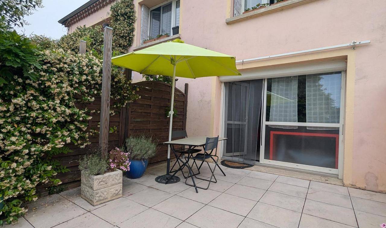 Appartement entier, Standard Studio in Tain-l'Hermitage, Région de Valence