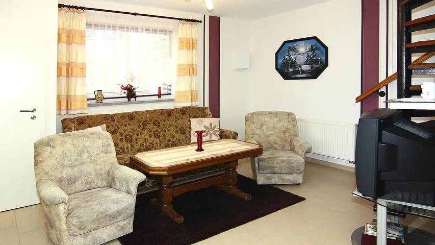 Ferienhaus für 4 Personen, mit Terrasse in Ribnitz-Damgarten - 2