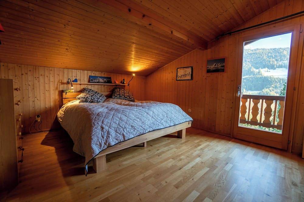 Joli chalet rénové se situant en dessous de la Barboleuse, à Gryon dans un endroit calme entouré de in Gryon, Alpes Vaudoises