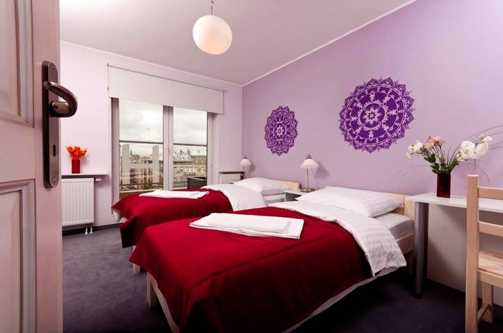 B&B für 2 Personen, mit Balkon und Terrasse sowie Ausblick in Breslau