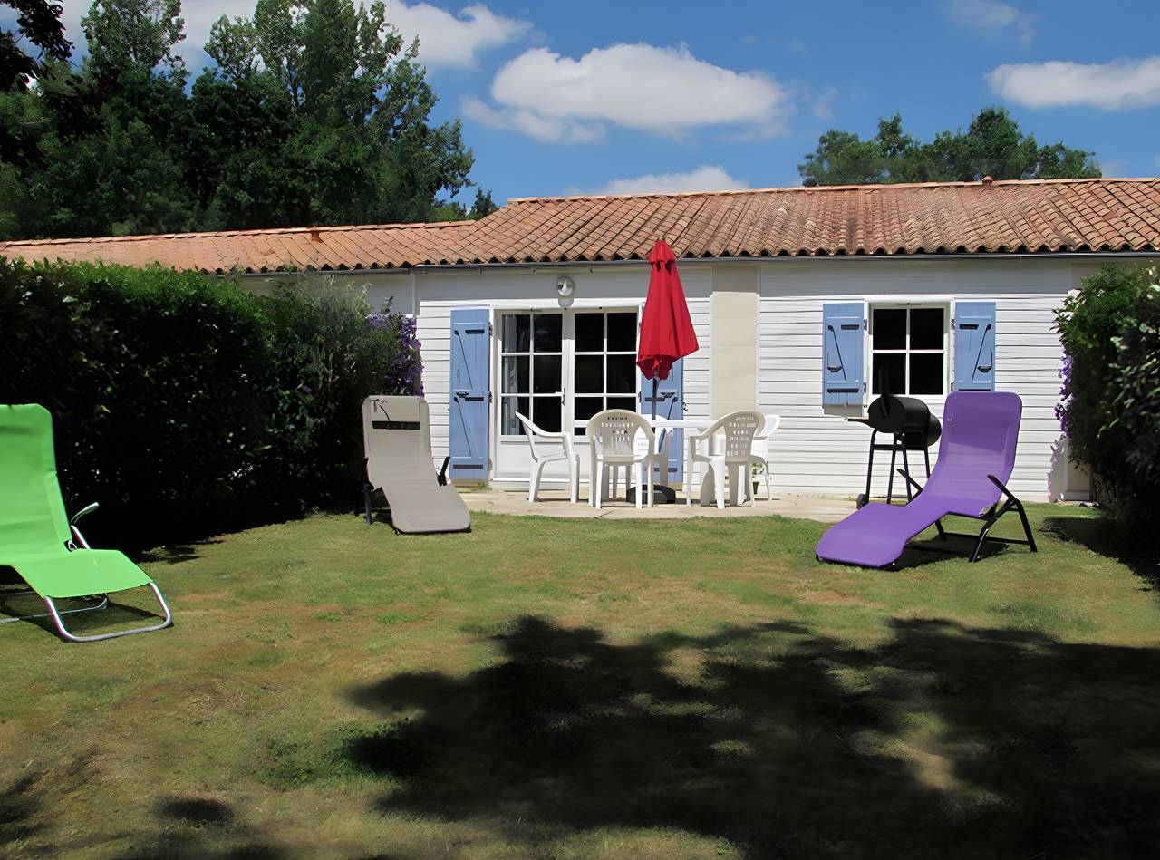 Gîte Tournesol Evasión en el corazón de Natura 2000 con piscina climatizada in Nalliers, Fontenay-le-Comte