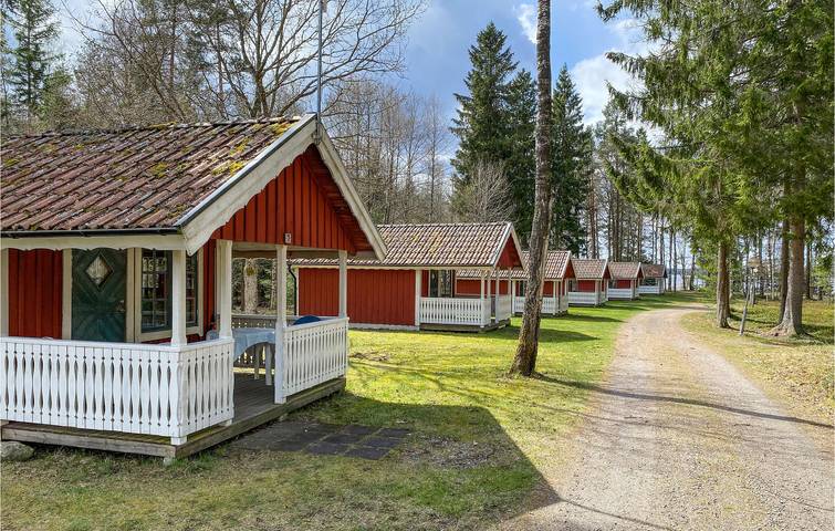 Ferienhaus für 4 Personen, mit Garten und Sauna sowie Seeblick - 1