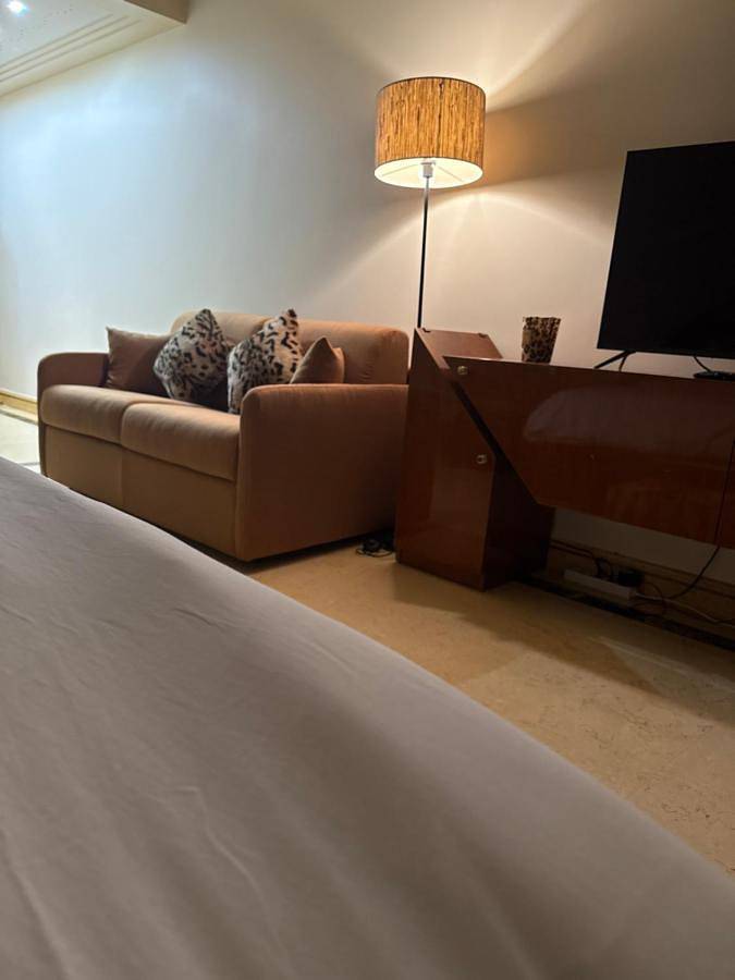 Ferienwohnung für 2 Personen, mit Balkon und Whirlpool sowie Terrasse und Garten in Paris - 3