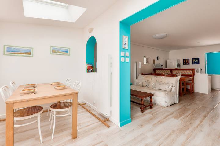Location de vacances pour 4 personnes, avec Terrasse et Jardin dans Kerhostin