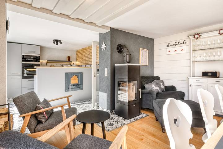 Ferienhaus für 21 Personen, mit Balkon und Terrasse sowie Garten und Sauna in Brand - 4