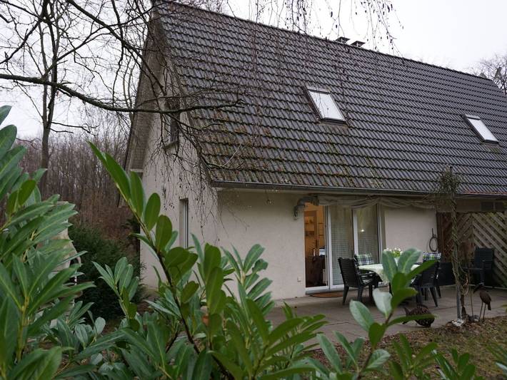 Ferienwohnung für 4 Personen, mit Garten und Terrasse, kinderfreundlich in Lalendorf