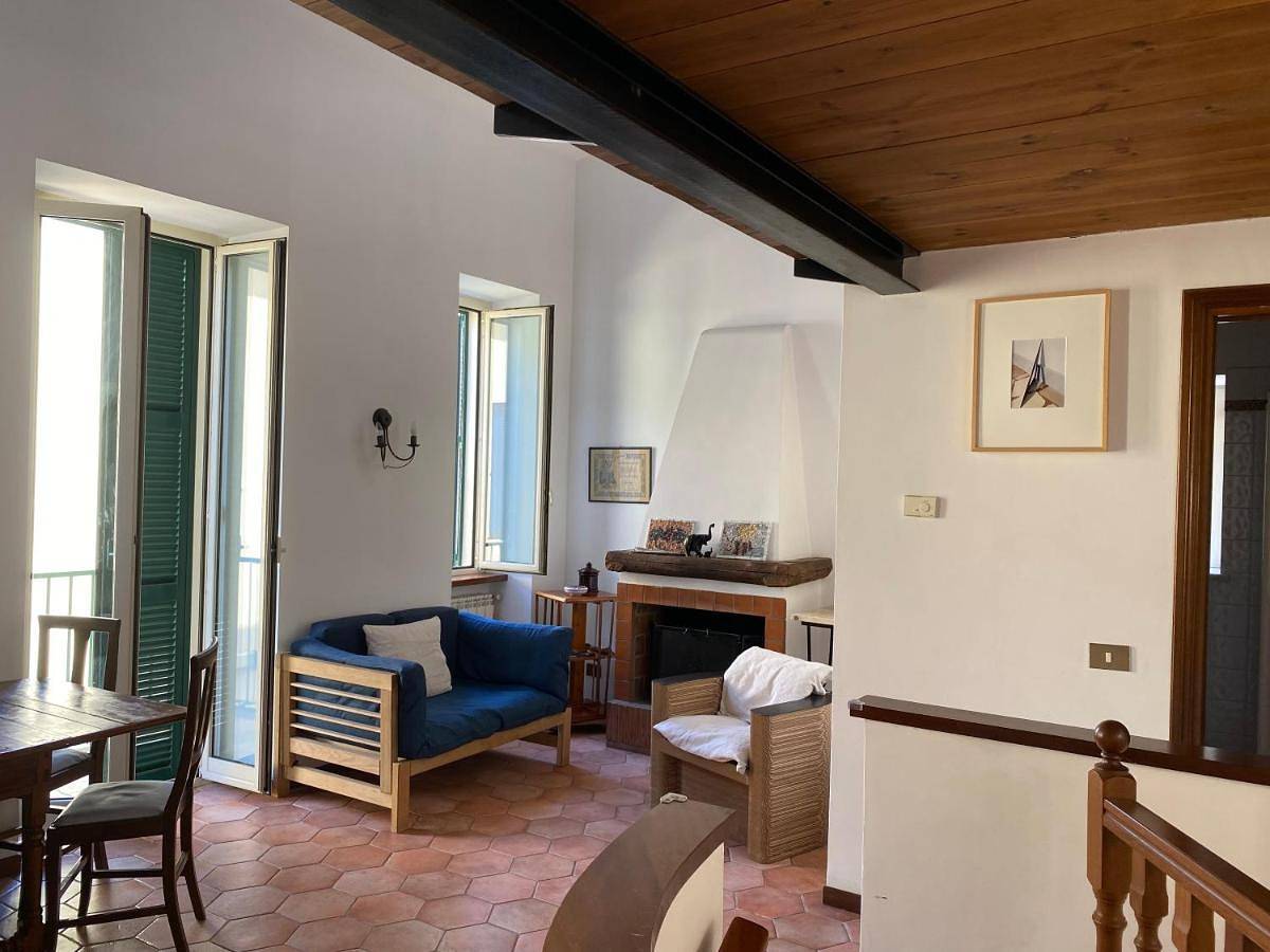 Appartamento intero, La luce del borgo in Castel Gandolfo, Castelli Romani