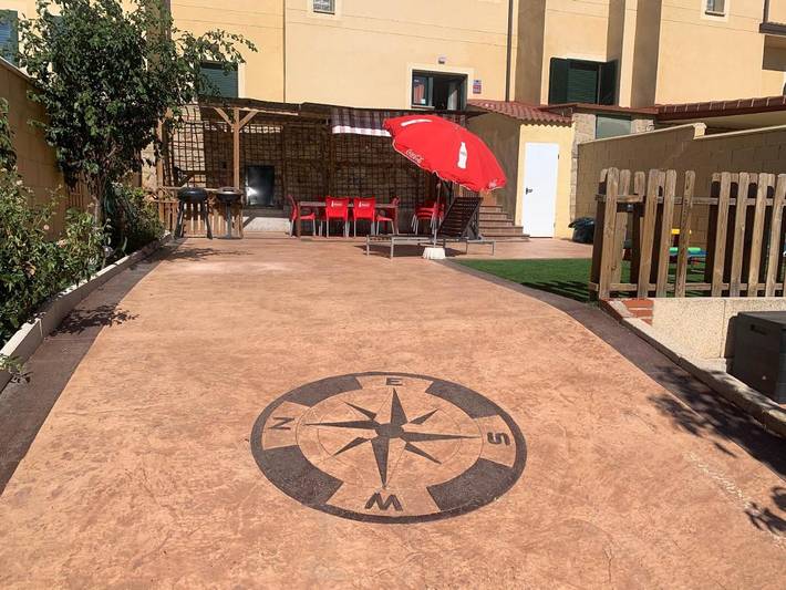 Casa rural con piscina para 8 personas, con piscina además de vistas y jardín, Familias con niños en Comarca de Segovia - 4