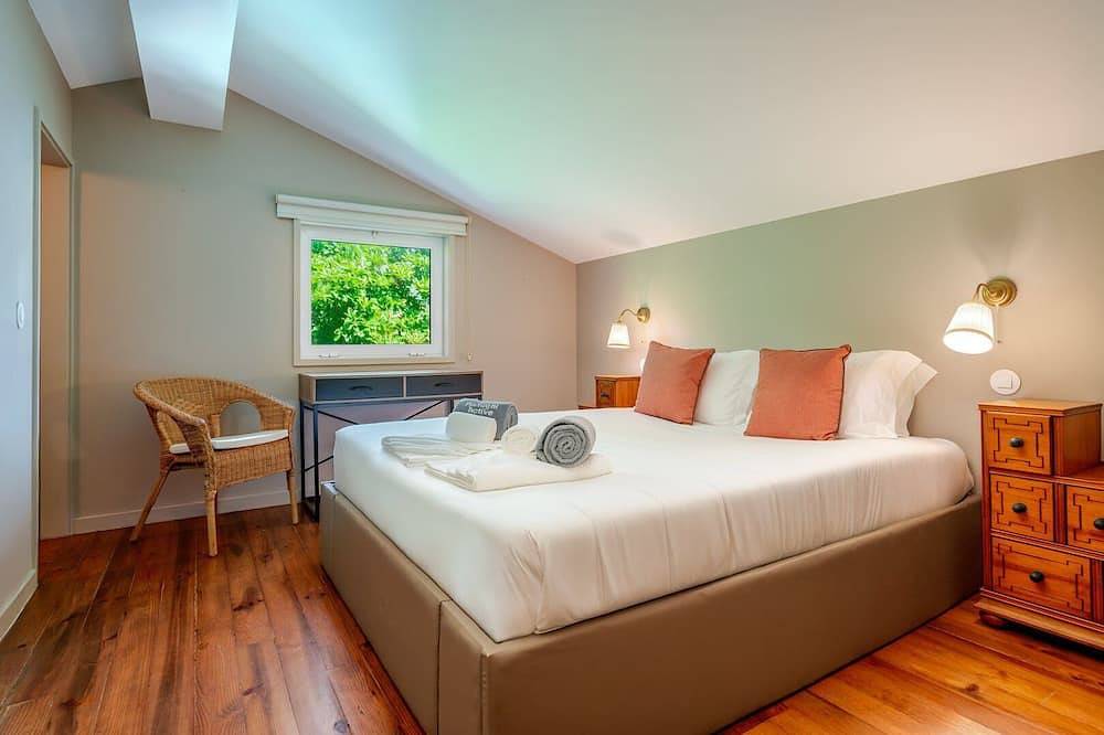 Apartamento entero, Rustic Haven Lodge with pool in Afife, Distrito de Viana do Castelo